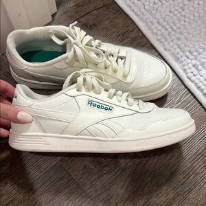 NWOT Reebok CLUB C Sneakers
